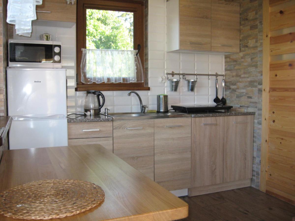 Domek Czerwony Kapturek Villa Plocice Екстериор снимка