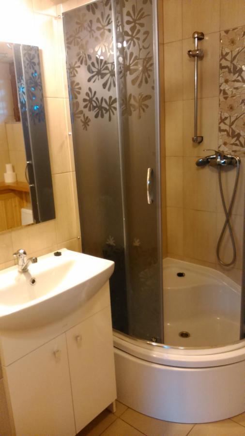 Domek Czerwony Kapturek Villa Plocice Екстериор снимка